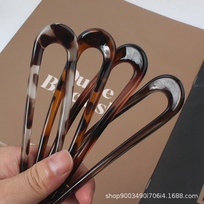 Women Accessories On Sale - กิ๊บติดผมรูปตัว U ลายเสือดาวสไตล์เกาหลี กิ๊บติดผมแบบเรโทรและเรียบง่าย หวีผม กิ๊บติดผมสำหรับใส่ในชีวิตประจำวัน