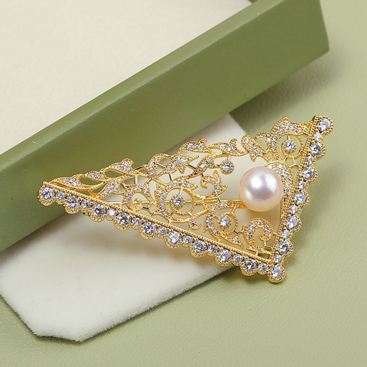 Brooch Pin Gold - ชิ้นงานเปล่าสำหรับทำเข็มกลัด DIY ทองเหลืองชุบทองหนา ฐานเข็มกลัดทรงเรขาคณิตกลวงประดับเพชรซิร์คอน ฐานเข็มกลัดไข่มุก เครื่องประดับเข็มกลัดหรูหรา