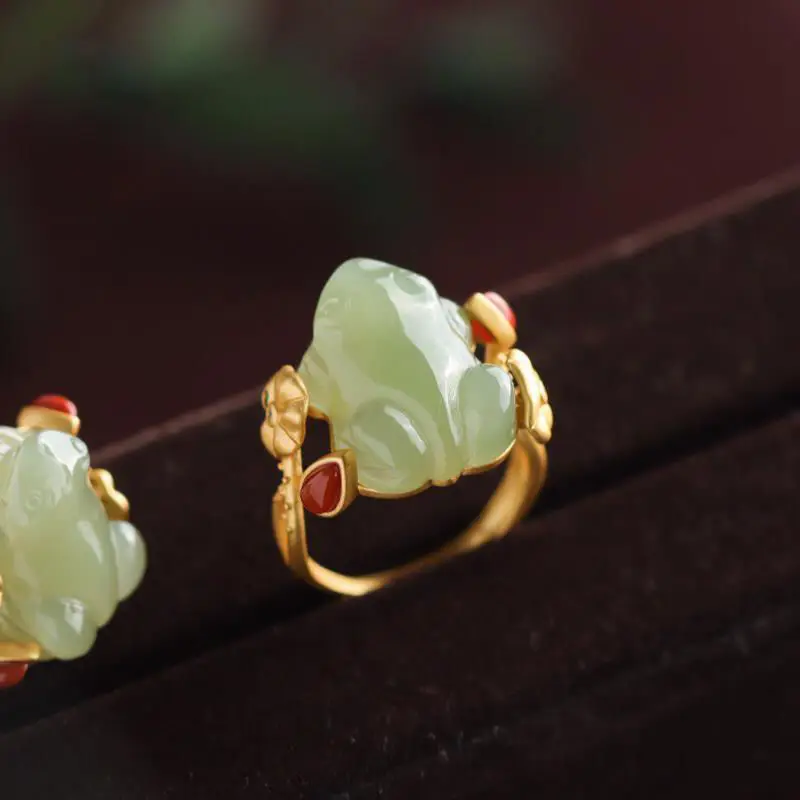 หยกสีเขียวกบแหวน Charms ธรรมชา - Women Accessories Trending บทวิจารณ์และราคา