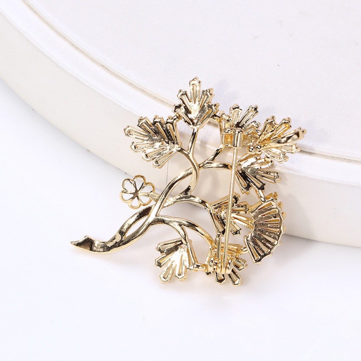 ชุดอุปกรณ์ทำเข็มกลัด DIY ลายต้ - Brooch Pin Gold บทวิจารณ์และราคา