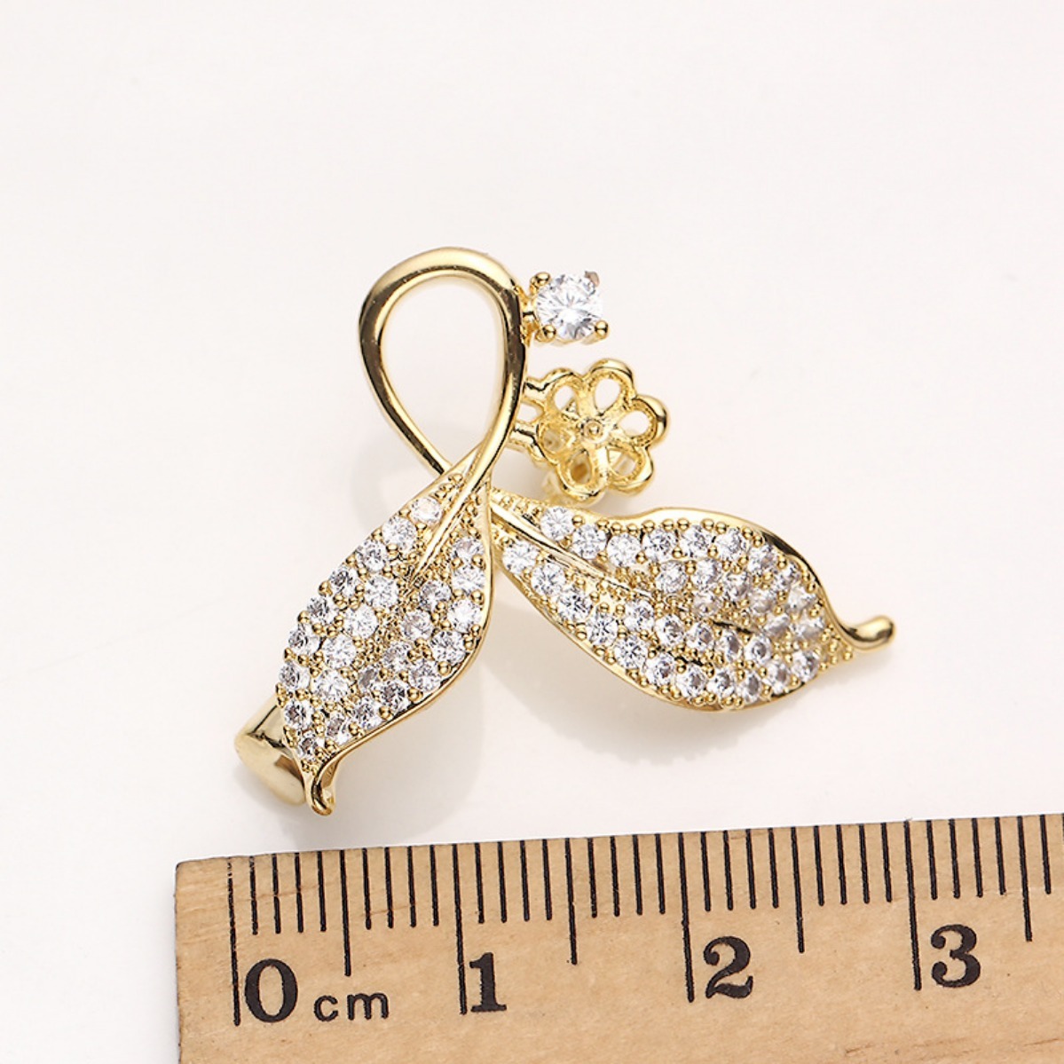 เข็มกลัดลายใบไม้ชุบทองคำแท้ ทำ - Brooch Pin Gold บทวิจารณ์และราคา